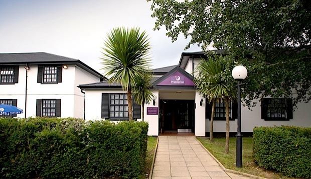 Premier Inn Cobham Cobham  Exterior foto